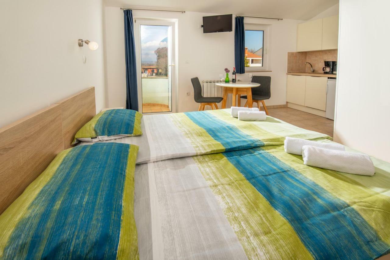 Apartamento Marta Fažana Exterior foto