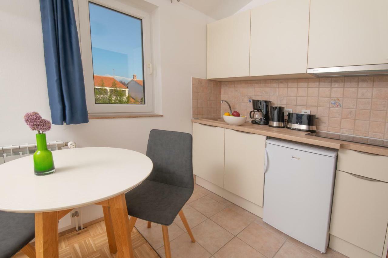 Apartamento Marta Fažana Exterior foto